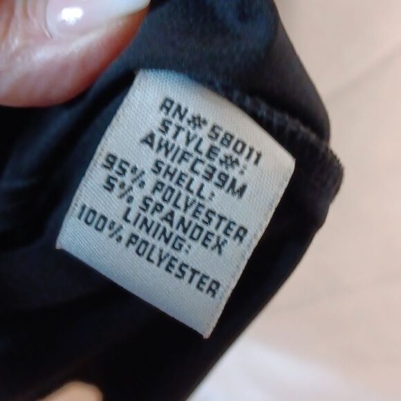 Sangria Elegant Black Sleeveless Dress - Picture 8 of 9